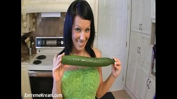 Show Kream fucking her holes with her vegetables until she squirts clips Movies