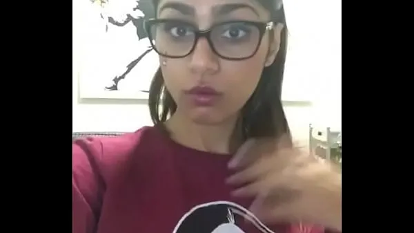 Profil von Mia Khalifa Clips Filme anzeigen