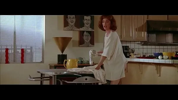 Afficher Julianne Moore dans Short Cuts (1993 clips Films