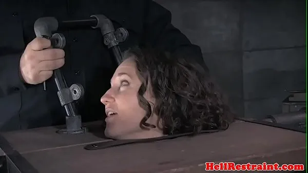 عرض BDSM sub dominated in pillory by her maledom مقاطع أفلام