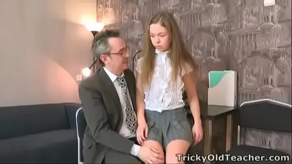 Pokaż Tricky Old Teacher - Sara looks so innocent klipy Filmy
