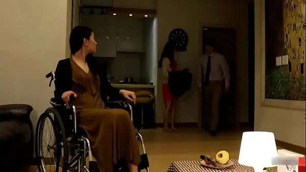 Sexy Maid Klip Filmi göster