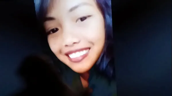 Prikaži Fapping tribute to a facebook Filipino girlfriend posnetkov filmov