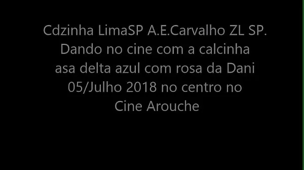 Pokaż Cdzinha LimaSP Dando no cine com a calcinha asa delta azul com rosa modelo jeans da Dani esp de um colega 05 07 2018 klipy Filmy