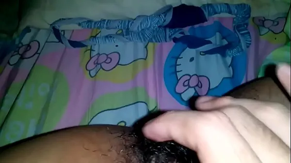 Show rubbing my desi clit and cumming clips Movies