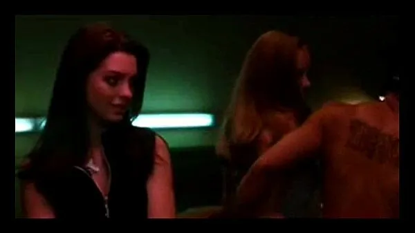 Anne Hathaway Sex Scene 클립 영화 표시