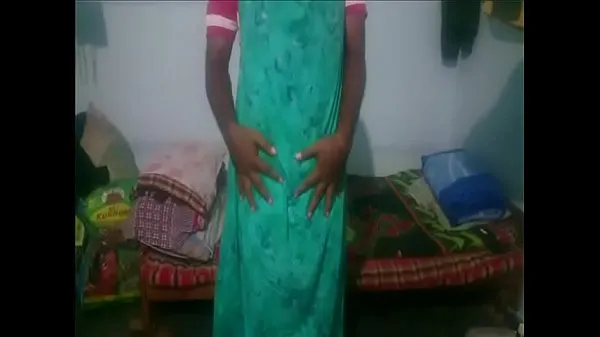 Prikaži Married Indian Couple Real Life Full Sex Video posnetkov filmov