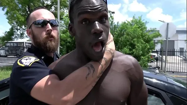 Pokaż GAY PATROL - We Set Up A Bait Car & Caught A Black Guy In The Act klipy Filmy
