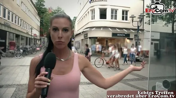 Tunjukkan German milf pick up guy at street casting for fuck klip Filem