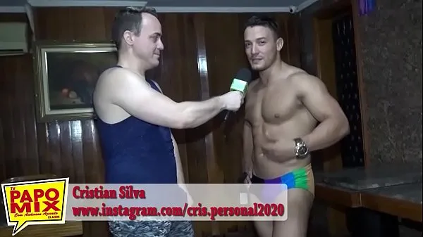 Zobraziť klipy (Backstage at Club Rainbow, PapoMix interviews Stripper Cristian Silva - WhatsApp PapoMix (11) 94779-1519) Filmy