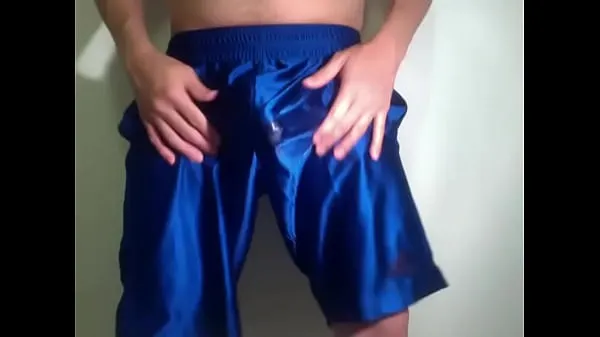 Zobrazit klipy (celkem Dick Cuming in Shiny Board Shorts) Filmy