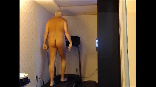 Εμφάνιση NUDE DUDE TREADMILL κλιπ Ταινιών