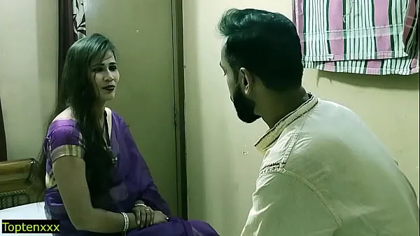Pokaż Indian hot neighbors Bhabhi amazing erotic sex with Punjabi man! Clear Hindi audio klipy Filmy
