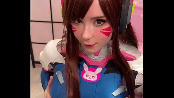 Afficher Incroyable beauté aux gros seins en cosplay D.Va d'Overwatch et Deepthroat Cock jusqu'à éjaculer sur le visage clips Films