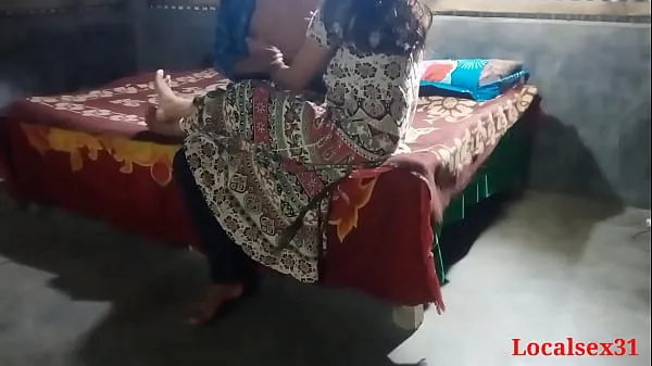 Afficher Local desi indian girls sex (official video by ( localsex31 clips Films