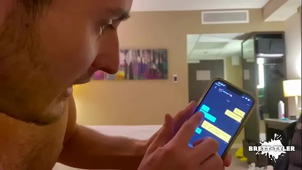 schuppiger bursche auf grindr fickt und sät einen mageren twink Clips Filme anzeigen