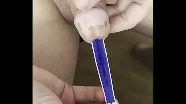 Zobrazit klipy (celkem Deep sounding with toothbrush urethra) Filmy