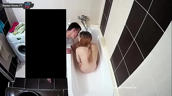 Mostrar Verdadero amateur joven pareja sexo en el baño clips de películas