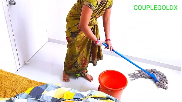 Zobrazit klipy (celkem Komal's husband secretly left her with a sweeper in the house) Filmy