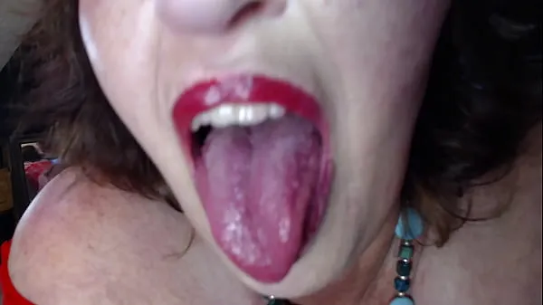 878 Giantess type fantasy putting a tiny guy in my mouth klip megjelenítése Filmek