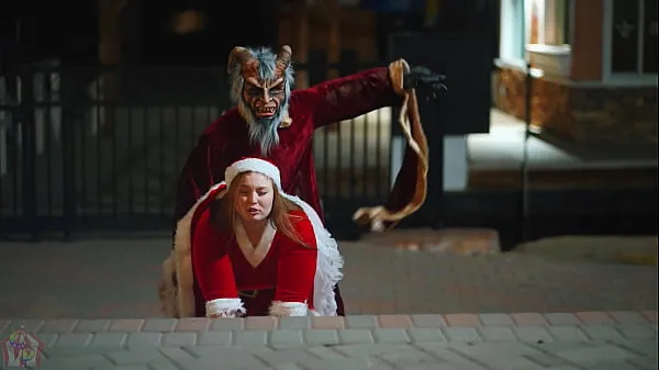 Krampus " A Whoreful Christmas" Featuring Mia Dior 클립 영화 표시