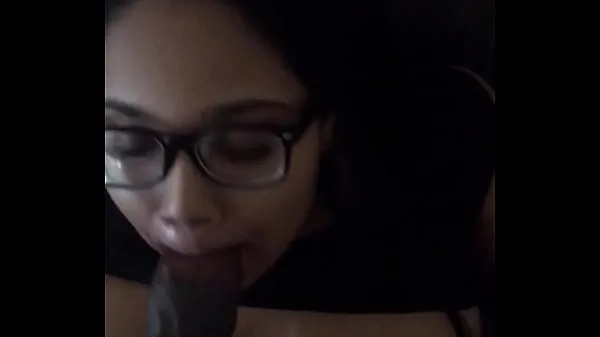 Vis girl with glasses sucked my soul out klipp Filmer