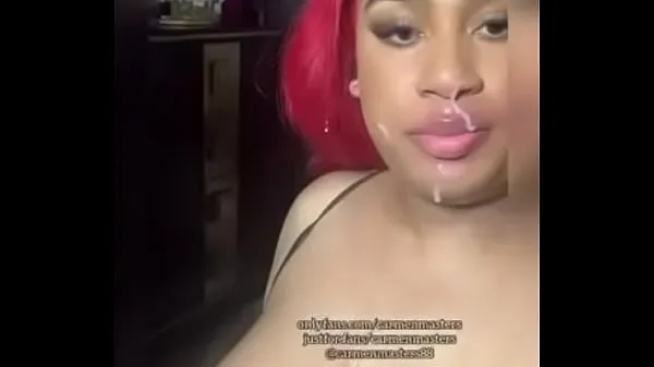 Mostrar travesti consigue corrida de Grande negro polla clips de películas