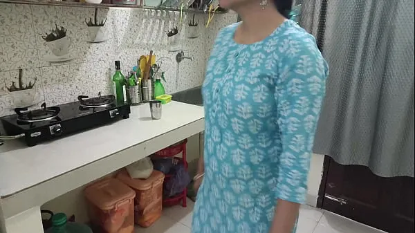 Mostra Desi matrigna indiana scopata molto duramente in cucina video completo in hindi matrigna con grandi tette clip Film