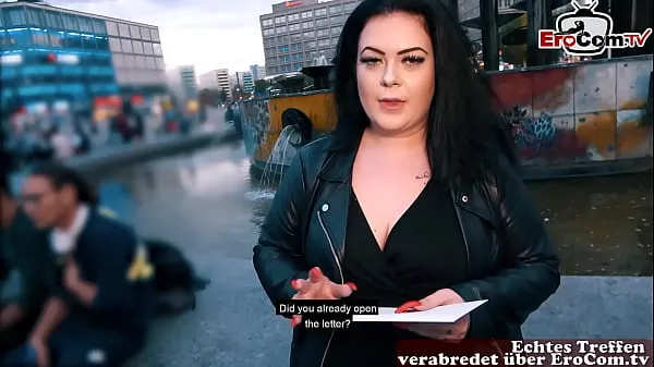 German fat BBW girl picked up at street casting Klip Filmi göster