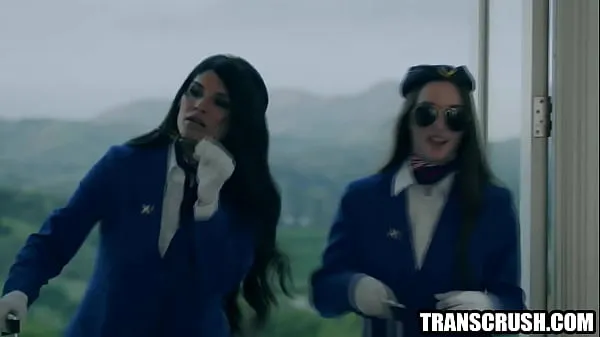 Tunjukkan Trans flight attendat fucking lesbian coworker during layover klip Filem