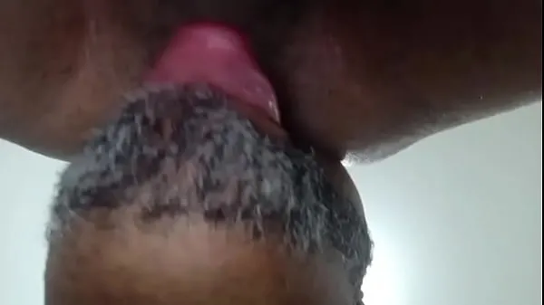 Zobraziť klipy (Dark-skinned, tattooed and with a perky ass, he made me feel comfortable in Micareta, it was easy to put him to breastfeed and then manipulate him until he was filled with milk. Complete on XVideos Premium, be Brenão’s ViP) Filmy