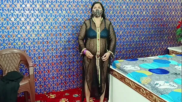 Pokaż Very Very Hot Hindi Aunty Fingering Her Pussy klipy Filmy