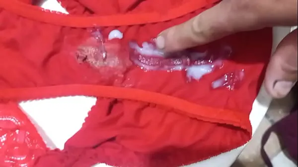 Prikaži Semen discharge in underwear posnetkov filmov