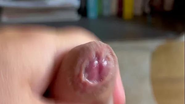 显示Close up cumshot个剪辑电影