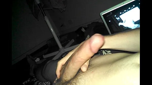 Mostra Jerking hung young white cock clip Film