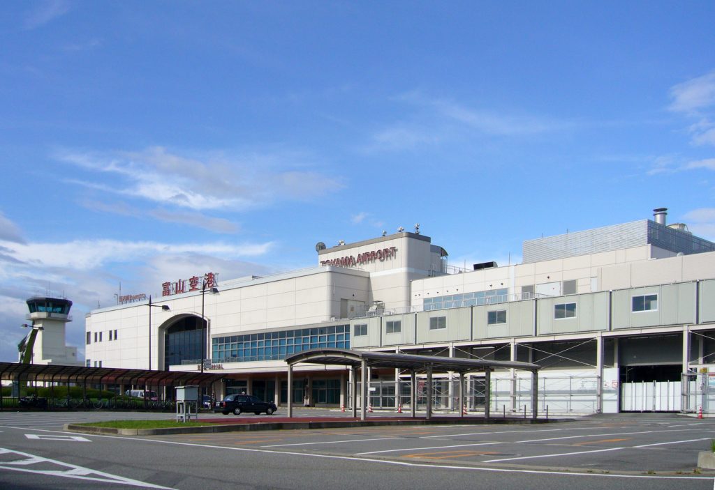富山高山すし空港